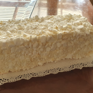 Torta Merengue y frutilla