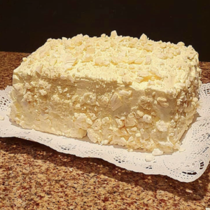 Torta Merengue frambuesa y lúcuma