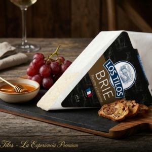 Queso Brie "Los Tilos"